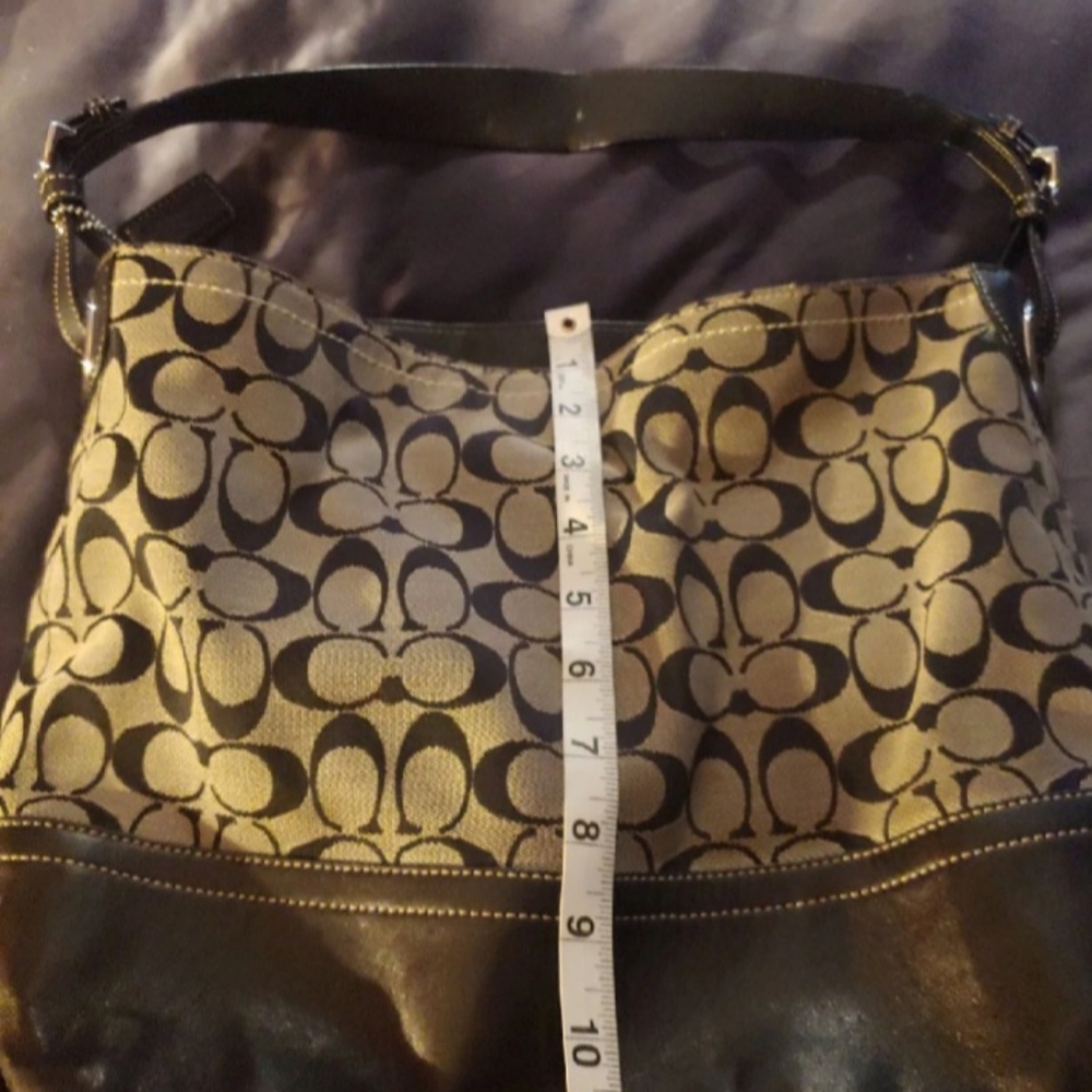 Coach Park Signature Hobo Bag - Picture 6 of 7